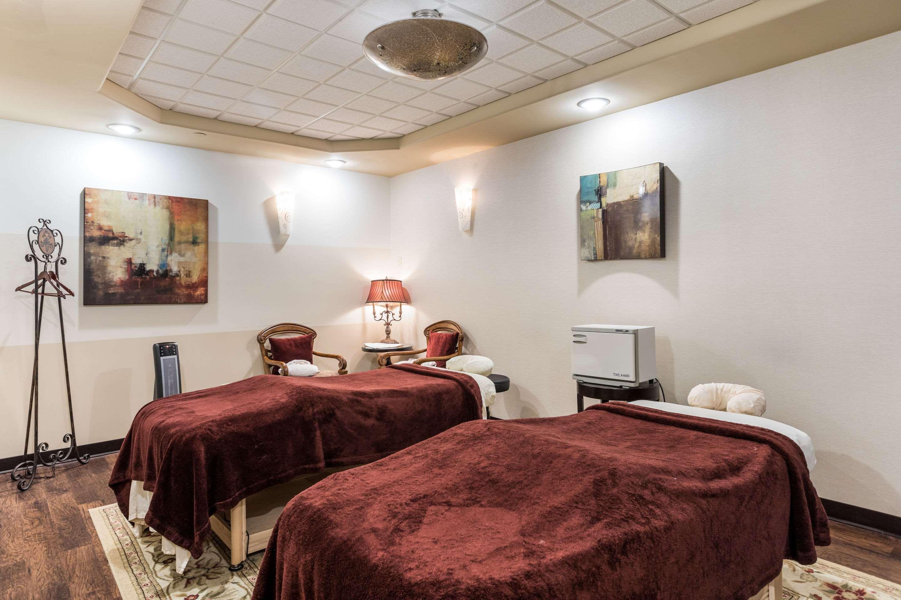 Traditions Hotel & Spa, Ascend Hotel Collection Johnson City Екстериор снимка